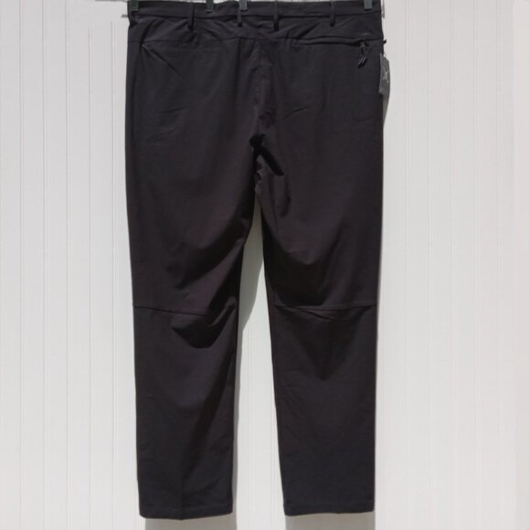 CHAPS Dress Pants Mens 42 x 32 Black Performance Flat Front Slim Fit Golf Pant - Picture 4 of 10